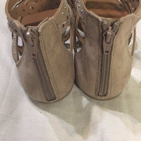 Arizona Sandals - Picture 4 of 8